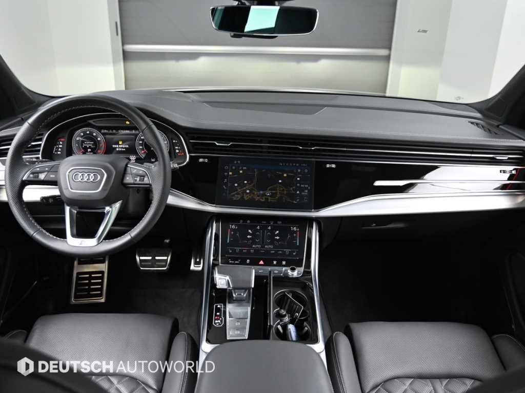 아우디 Q7 Q7 (4M) 55 TFSI 콰트로 프리미엄 이미지 7