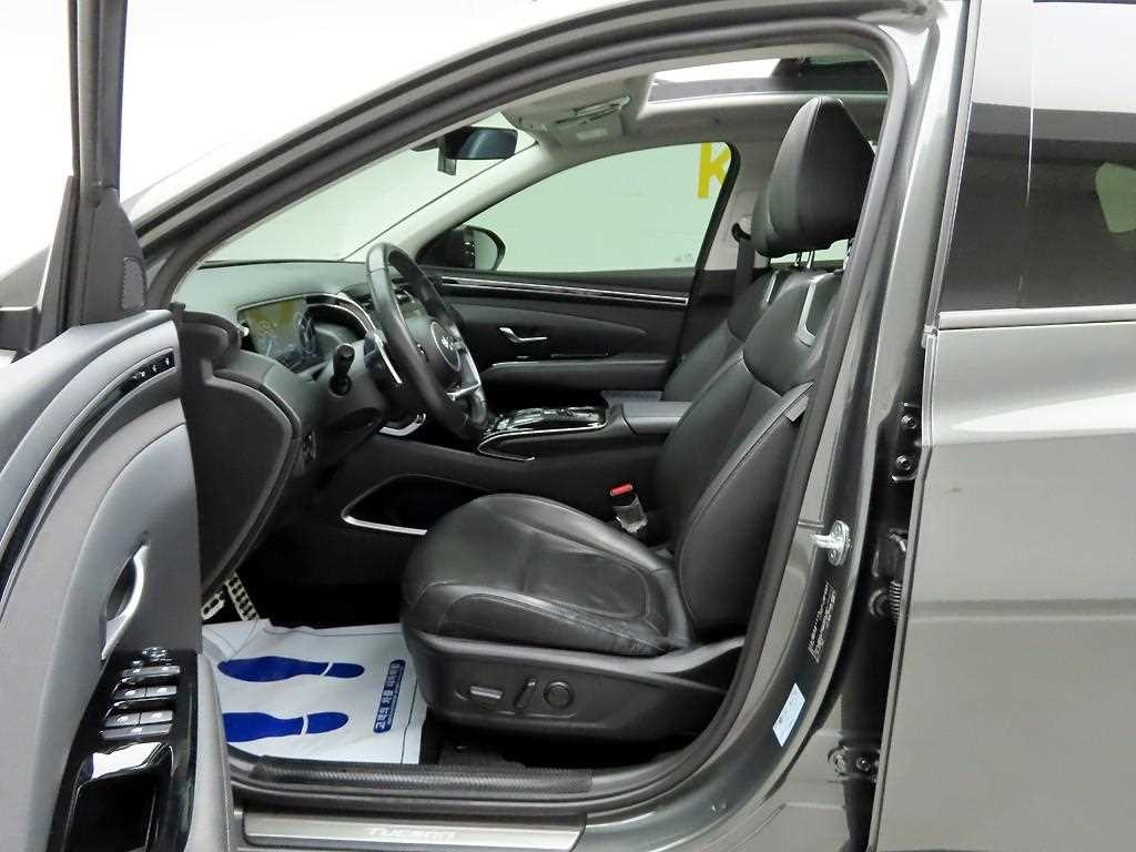 현대 투싼 투싼 하이브리드(NX4) 2WD 인스퍼레이션 이미지 12