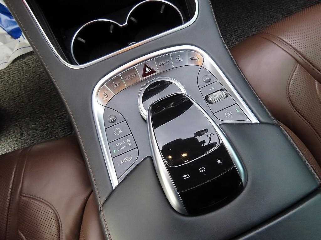 벤츠 S 클래스 S클래스-W222 S 63 AMG 4MATIC 이미지 13