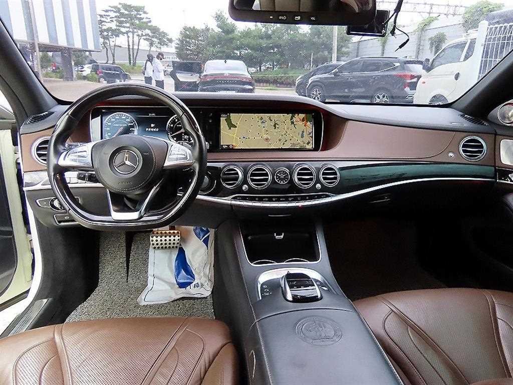 벤츠 S 클래스 S클래스-W222 S 63 AMG 4MATIC 이미지 8