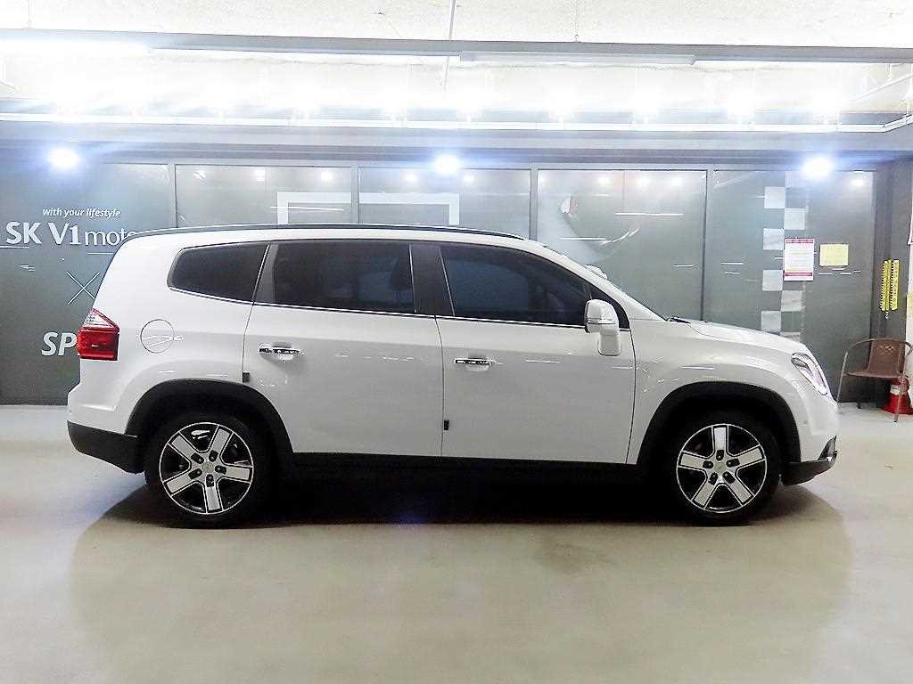 쉐보레 올란도 1.6 디젤 LTZ 세이프티 이미지 3