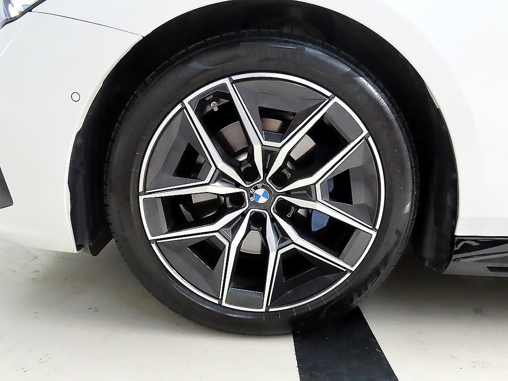 BMW 5시리즈 5시리즈 (G60) 520i M 스포츠 이미지 20