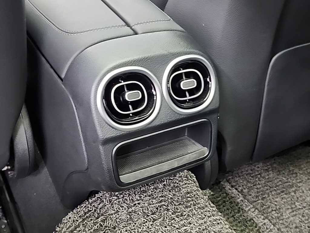 벤츠 C 클래스 C클래스 W206 C300 AMG 라인 이미지 13