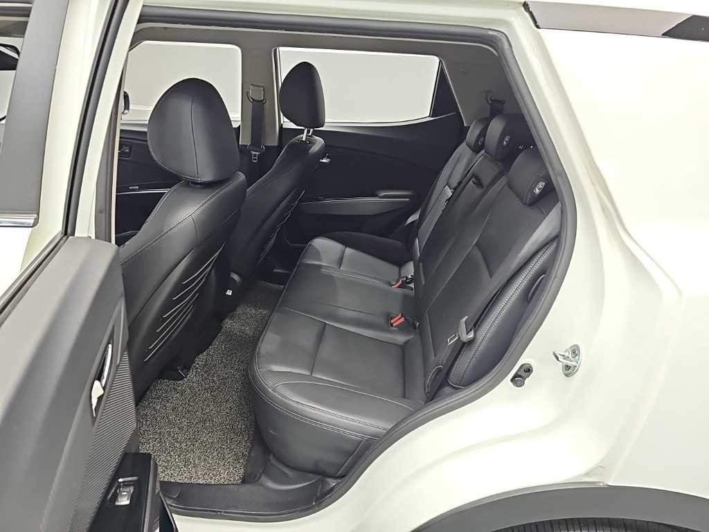 KG모빌리티(쌍용) 티볼리 베리 뉴 티볼리 2WD 가솔린 1.5 V5 이미지 12