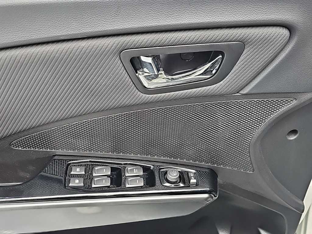 KG모빌리티(쌍용) 티볼리 베리 뉴 티볼리 2WD 가솔린 1.5 V5 이미지 15