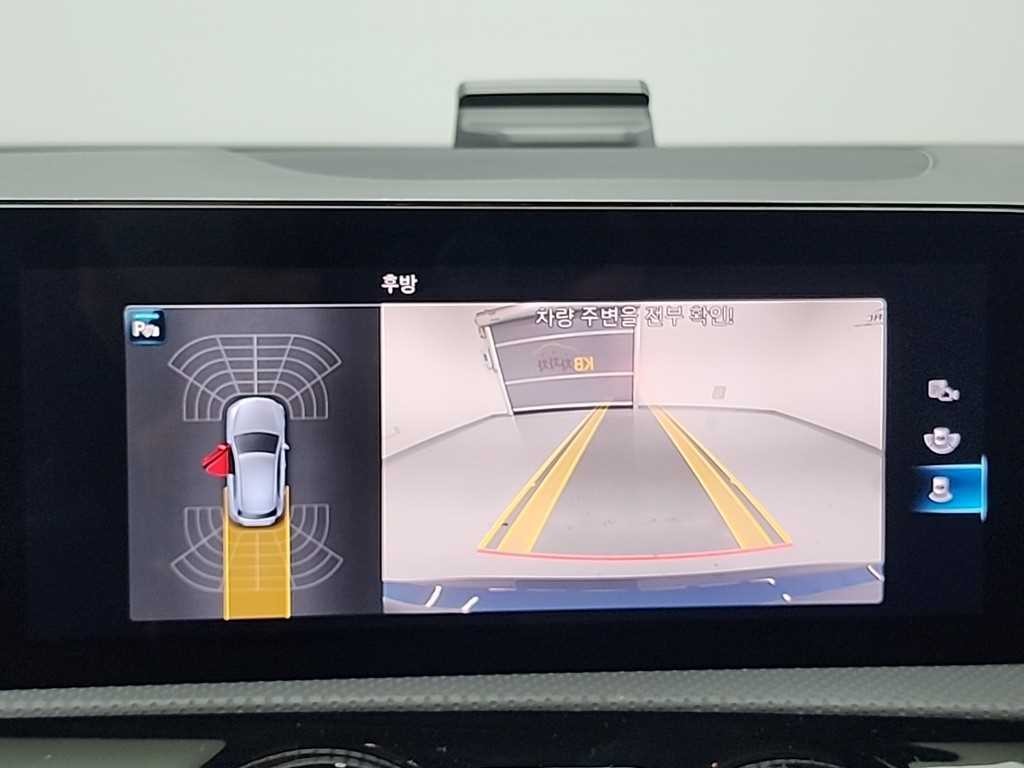 벤츠 A 클래스 A클래스 W177 AMG A45 4MATIC+ 해치백 이미지 15