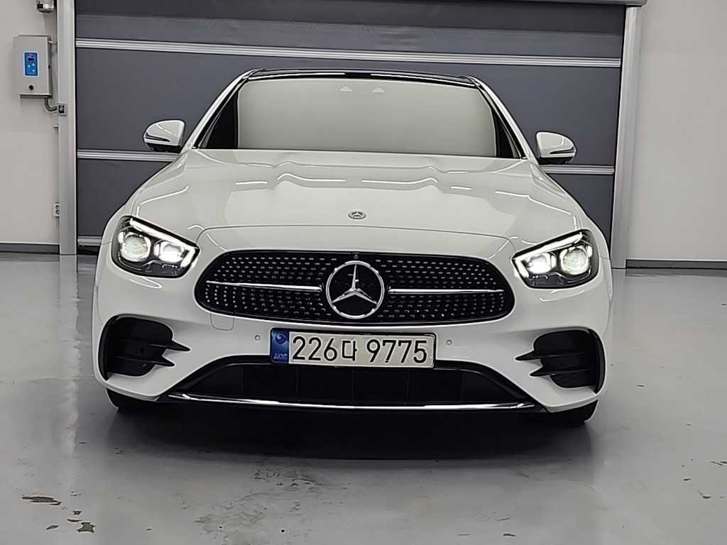 벤츠 E 클래스 E-클래스 W213 E350 4MATIC AMG LINE 이미지 2
