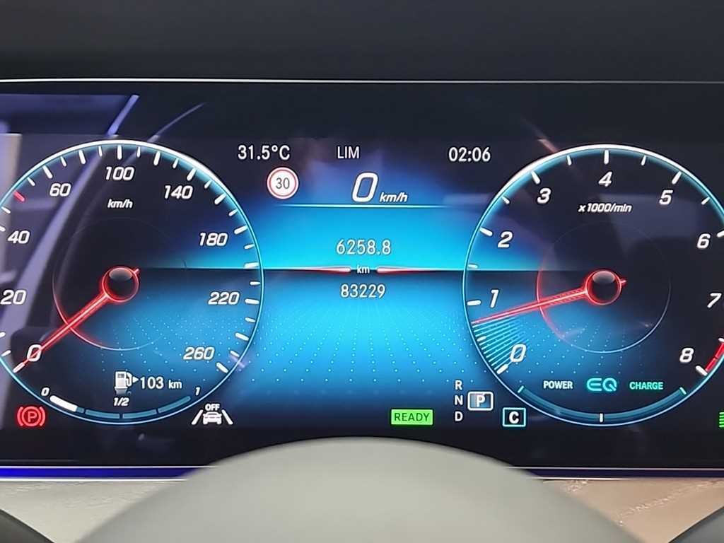 벤츠 E 클래스 E-클래스 W213 E350 4MATIC AMG LINE 이미지 6