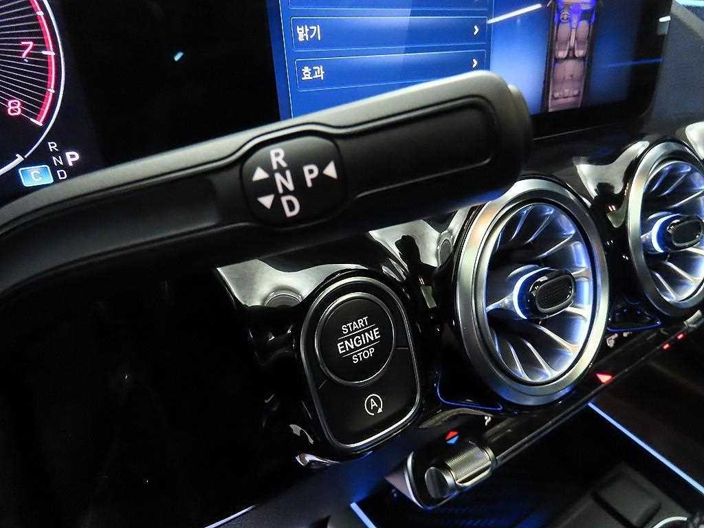 벤츠 GLA 클래스 GLA클래스 H247 GLA250 4MATIC 이미지 12