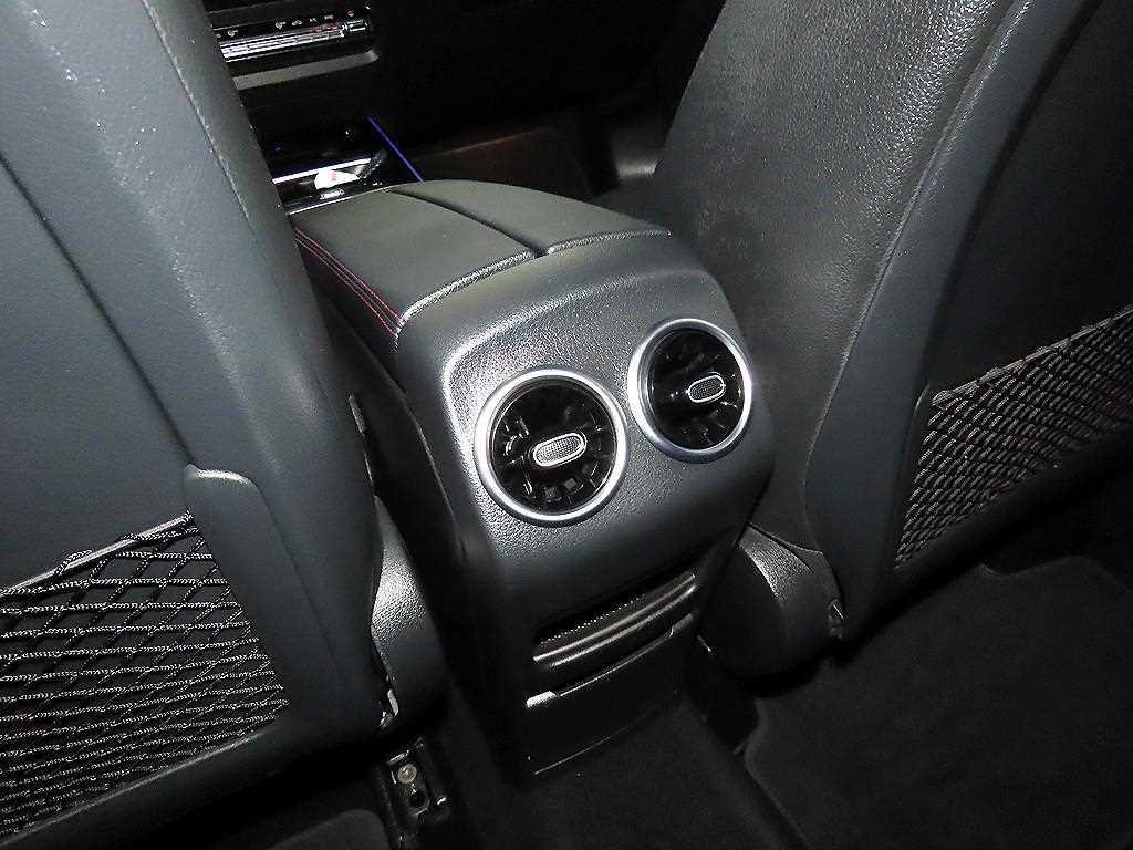 벤츠 GLA 클래스 GLA클래스 H247 GLA250 4MATIC 이미지 15