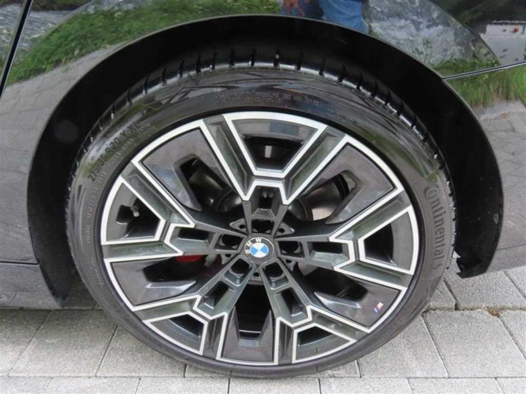 BMW 5시리즈 5시리즈 (G60) 530i xDrive M 스포츠 프로 스페셜 에디션 이미지 17