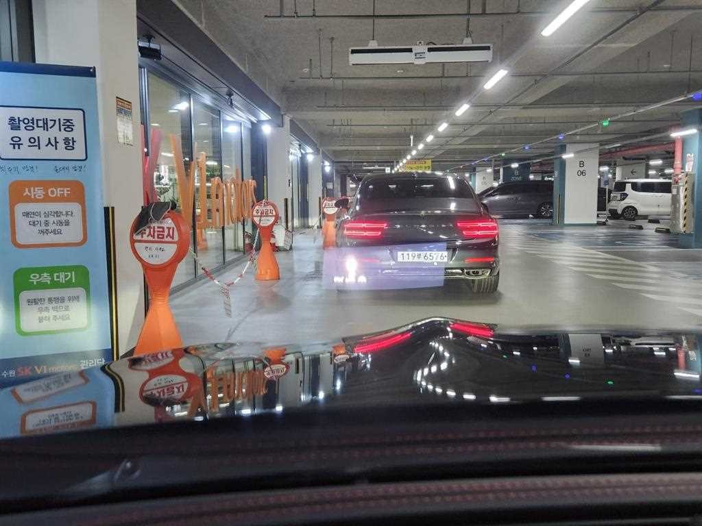 벤츠 AMG GT 4도어 43 4MATIC+ 이미지 11
