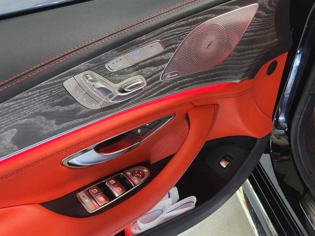 벤츠 AMG GT 4도어 43 4MATIC+ 이미지 12