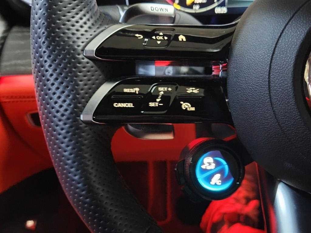 벤츠 AMG GT 4도어 43 4MATIC+ 이미지 16