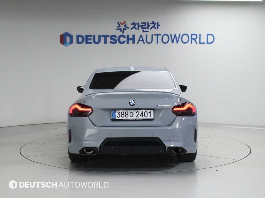 BMW 2시리즈 2시리즈 (G42) M240i xDrive 쿠페 이미지 4