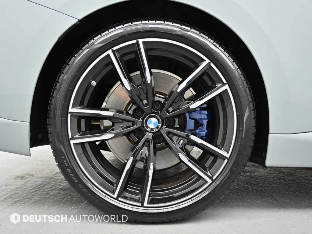 BMW 2시리즈 2시리즈 (G42) M240i xDrive 쿠페 이미지 5