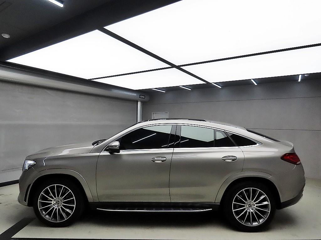 벤츠 GLE 클래스 GLE 클래스 W167 GLE 400d 4MATIC 쿠페 이미지 4