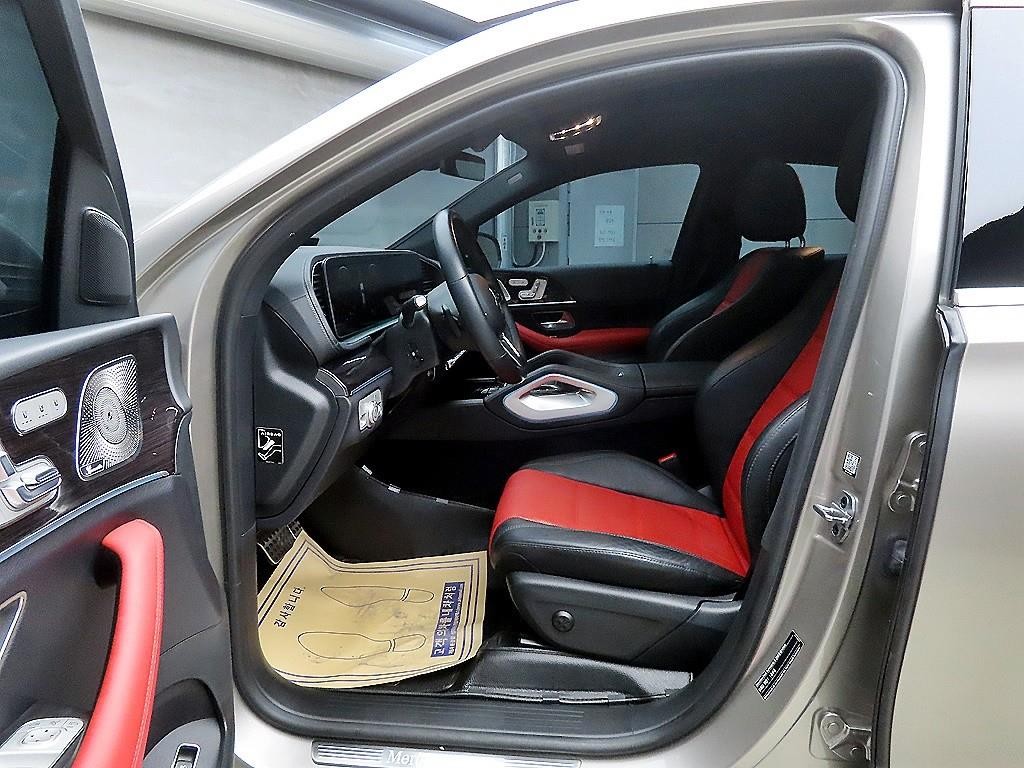 벤츠 GLE 클래스 GLE 클래스 W167 GLE 400d 4MATIC 쿠페 이미지 5