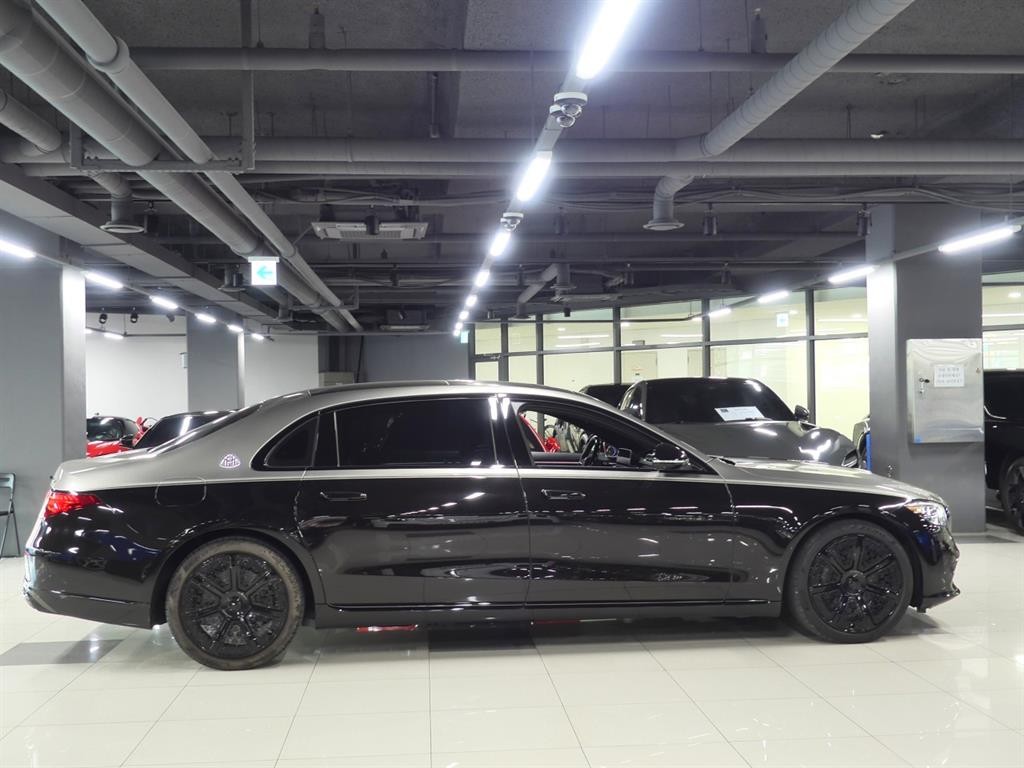 벤츠 S 클래스 S클래스-W223 마이바흐 S580 4MATIC 이미지 2