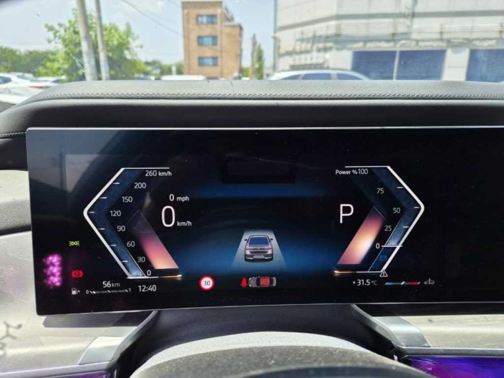 BMW 7시리즈 7시리즈 (G70) 740i sDrive 디자인퓨어 엑셀런스 이미지 12