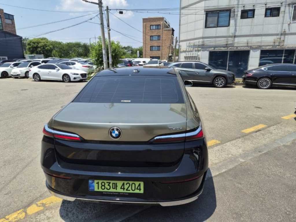 BMW 7시리즈 7시리즈 (G70) 740i sDrive 디자인퓨어 엑셀런스 이미지 4