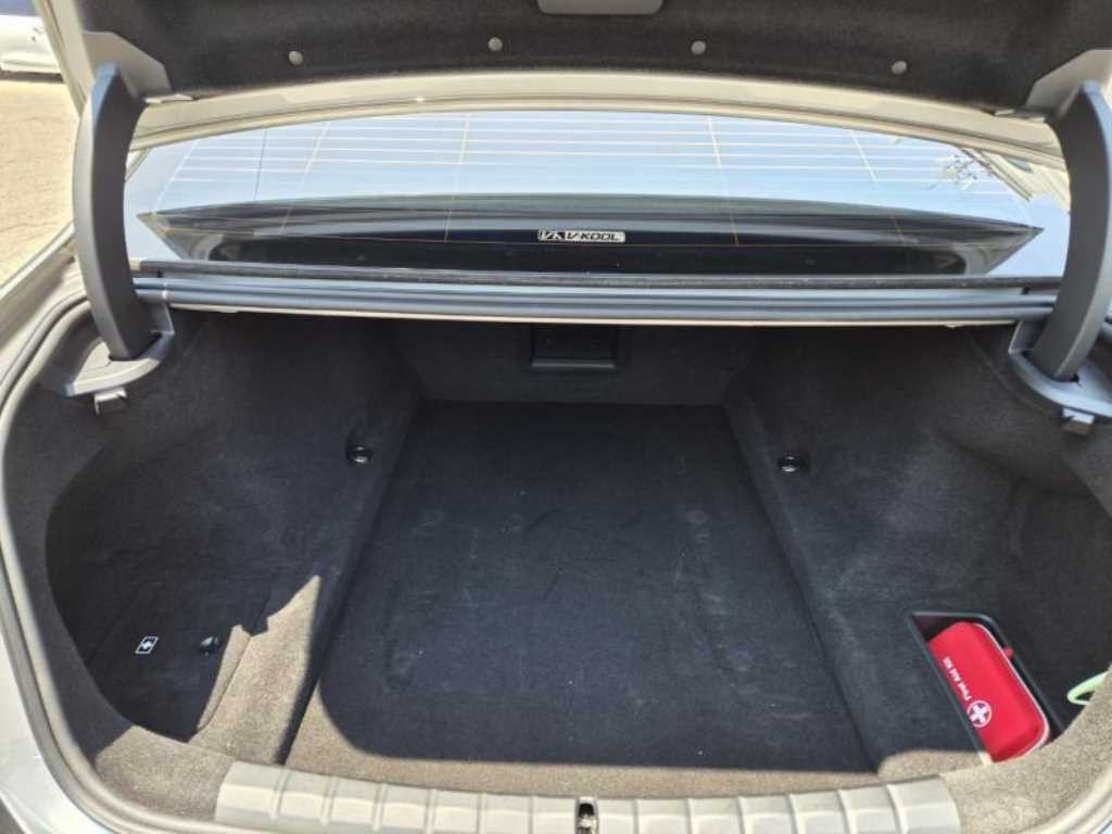 BMW 7시리즈 7시리즈 (G70) 740i sDrive 디자인퓨어 엑셀런스 이미지 6