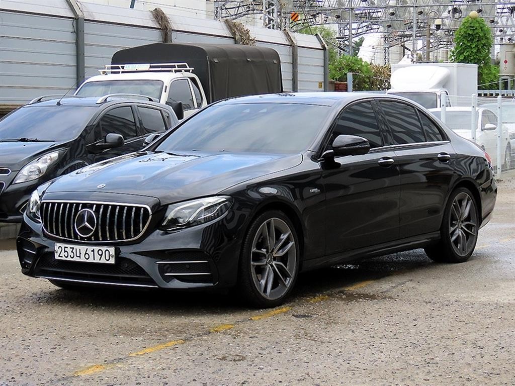 벤츠 E 클래스 E-클래스 W213 E53 AMG 4MATIC+ 이미지 2