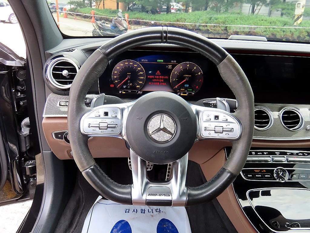 벤츠 E 클래스 E-클래스 W213 E53 AMG 4MATIC+ 이미지 8