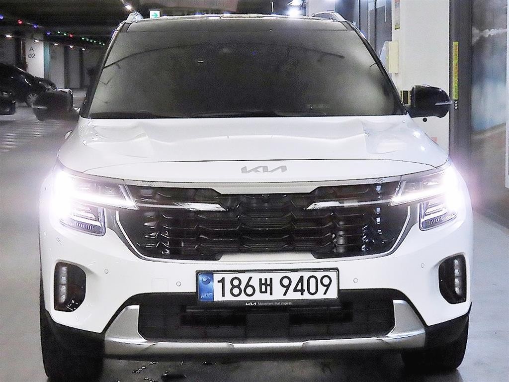 기아 셀토스 더 뉴 셀토스 가솔린 1.6 터보 4WD 시그니처 이미지 2
