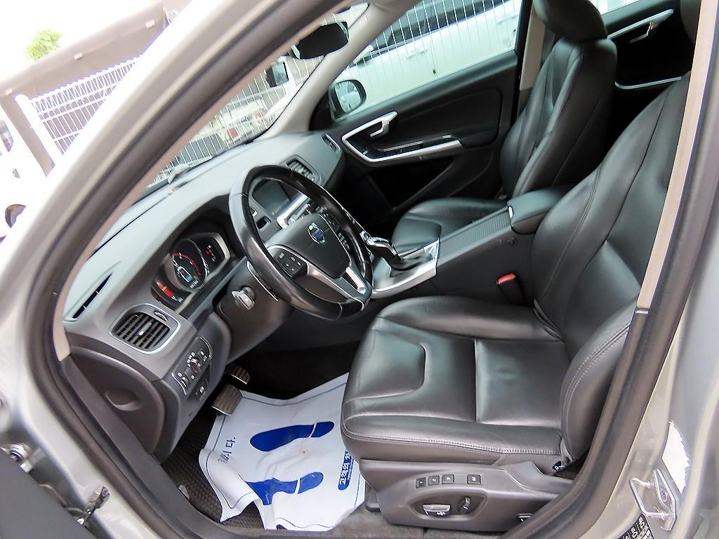 볼보 S60 뉴S60 D2 이미지 5