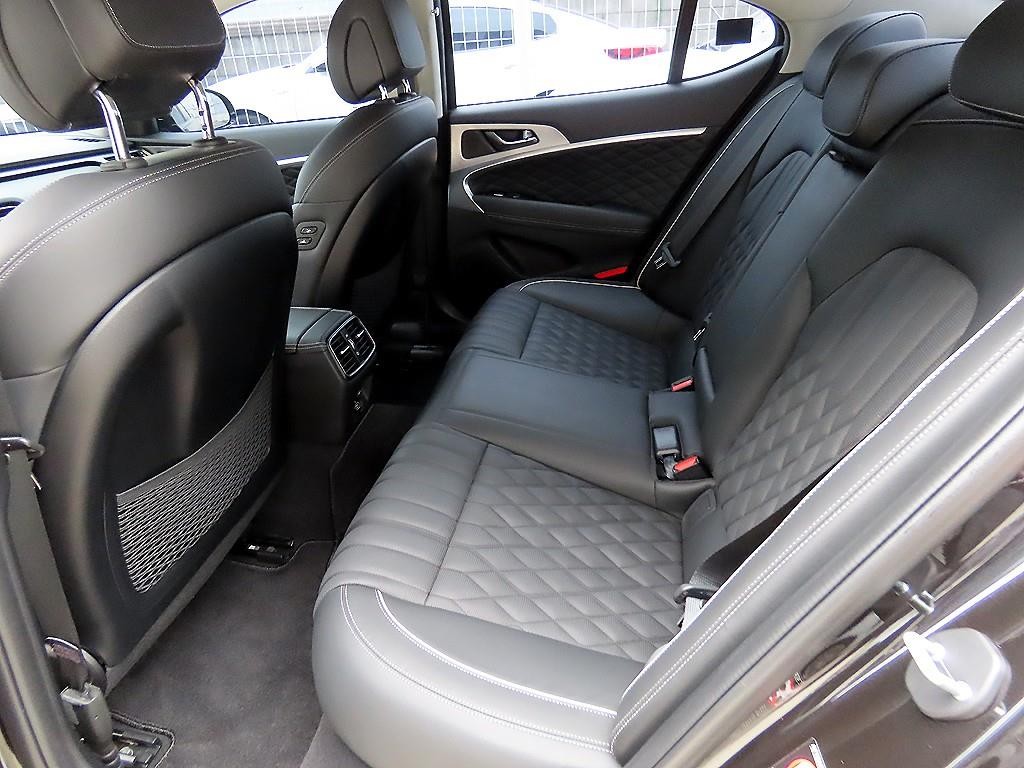 제네시스 G70 2.0T AWD 엘리트 이미지 6