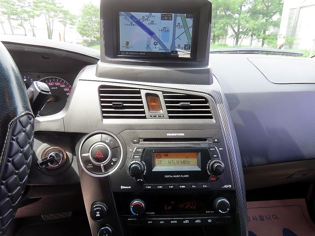 KG모빌리티(쌍용) 코란도 코란도스포츠 디젤 4WD CX7 패션 이미지 14