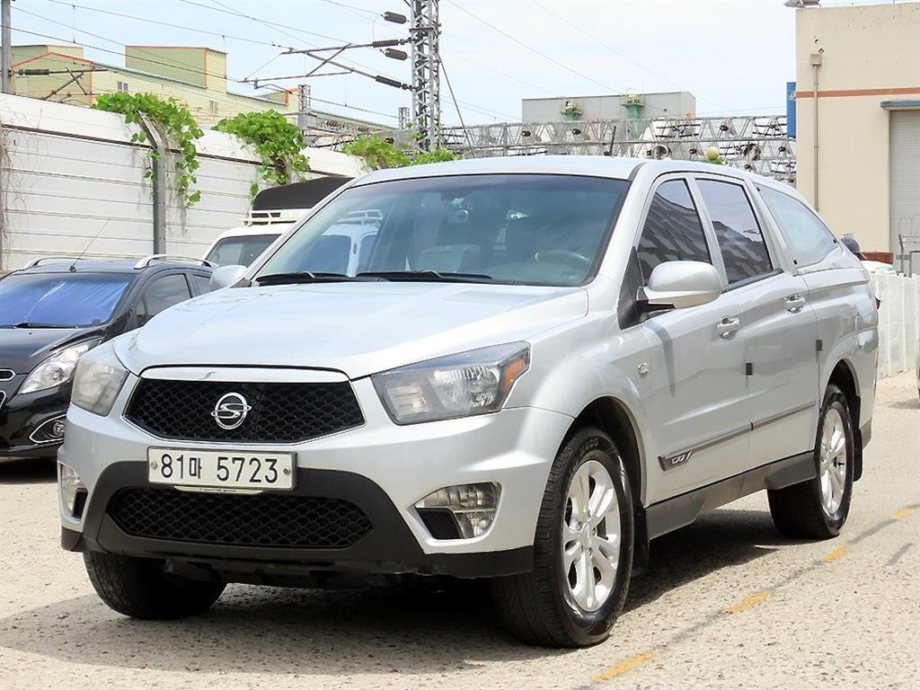 KG모빌리티(쌍용) 코란도 코란도스포츠 디젤 4WD CX7 패션 이미지 2