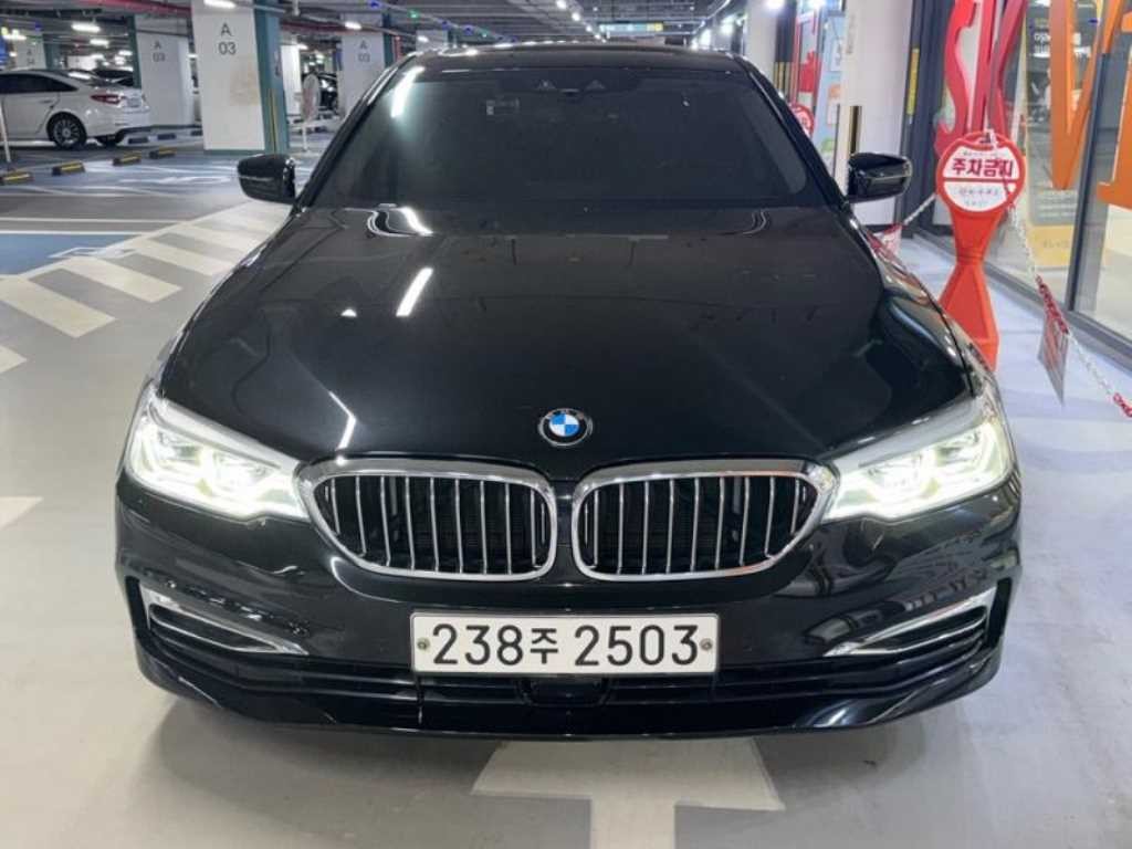 BMW 5시리즈 5시리즈 (G30) 530i 럭셔리 플러스 이미지 1