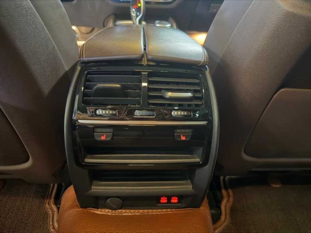BMW 5시리즈 5시리즈 (G30) 530i 럭셔리 플러스 이미지 17