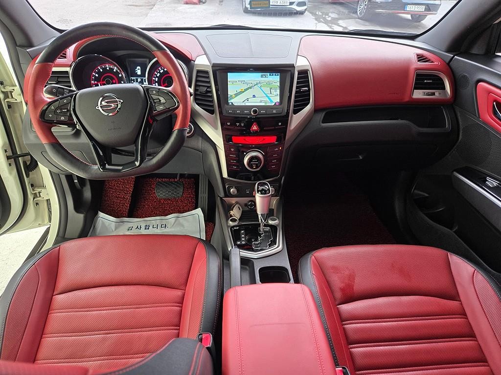 KG모빌리티(쌍용) 티볼리 가솔린 2WD 1.6 LX 최고급형 이미지 9