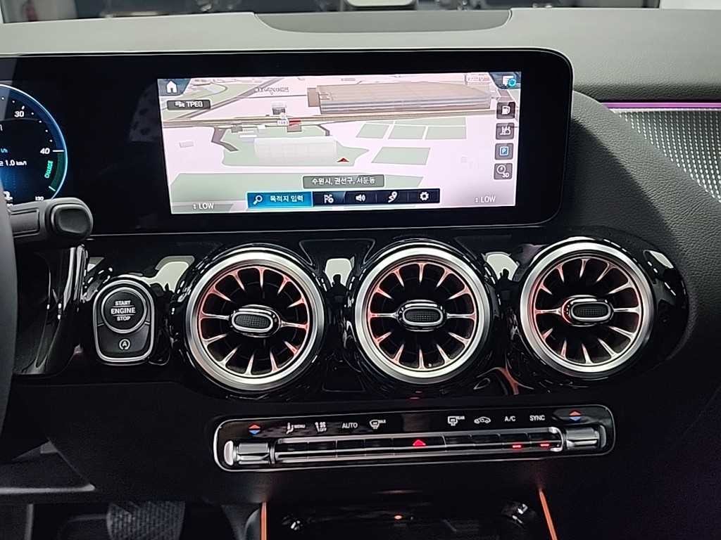 벤츠 GLA 클래스 GLA클래스 H247 GLA220 이미지 10