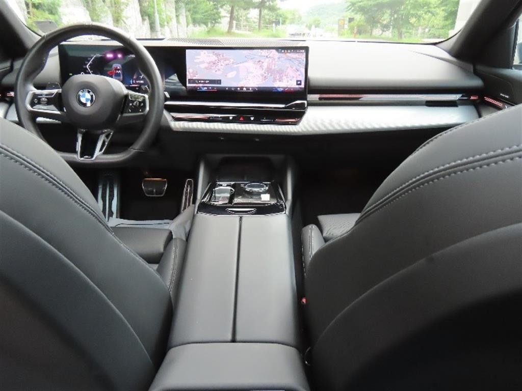 BMW 5시리즈 5시리즈 (G60) 520i M 스포츠 이미지 15
