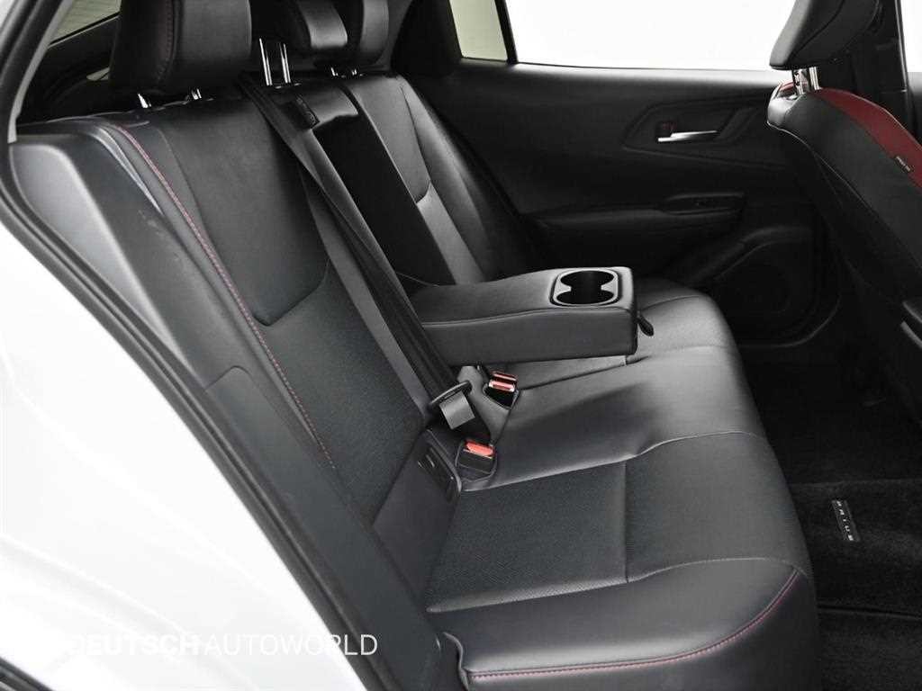 토요타 프리우스 프리우스 5세대 2.0 PHEV XSE 이미지 12