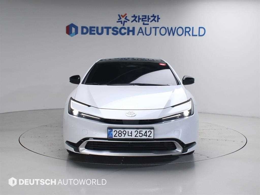 토요타 프리우스 프리우스 5세대 2.0 PHEV XSE 이미지 3