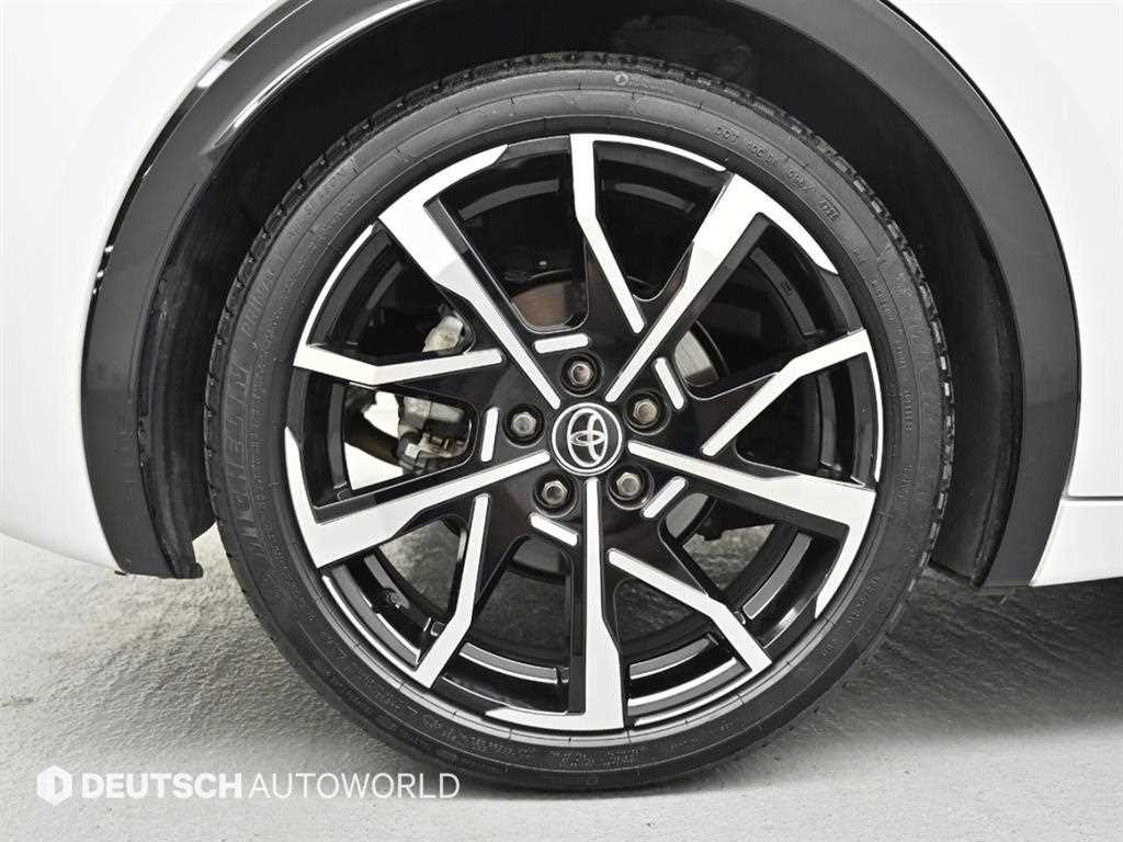 토요타 프리우스 프리우스 5세대 2.0 PHEV XSE 이미지 5