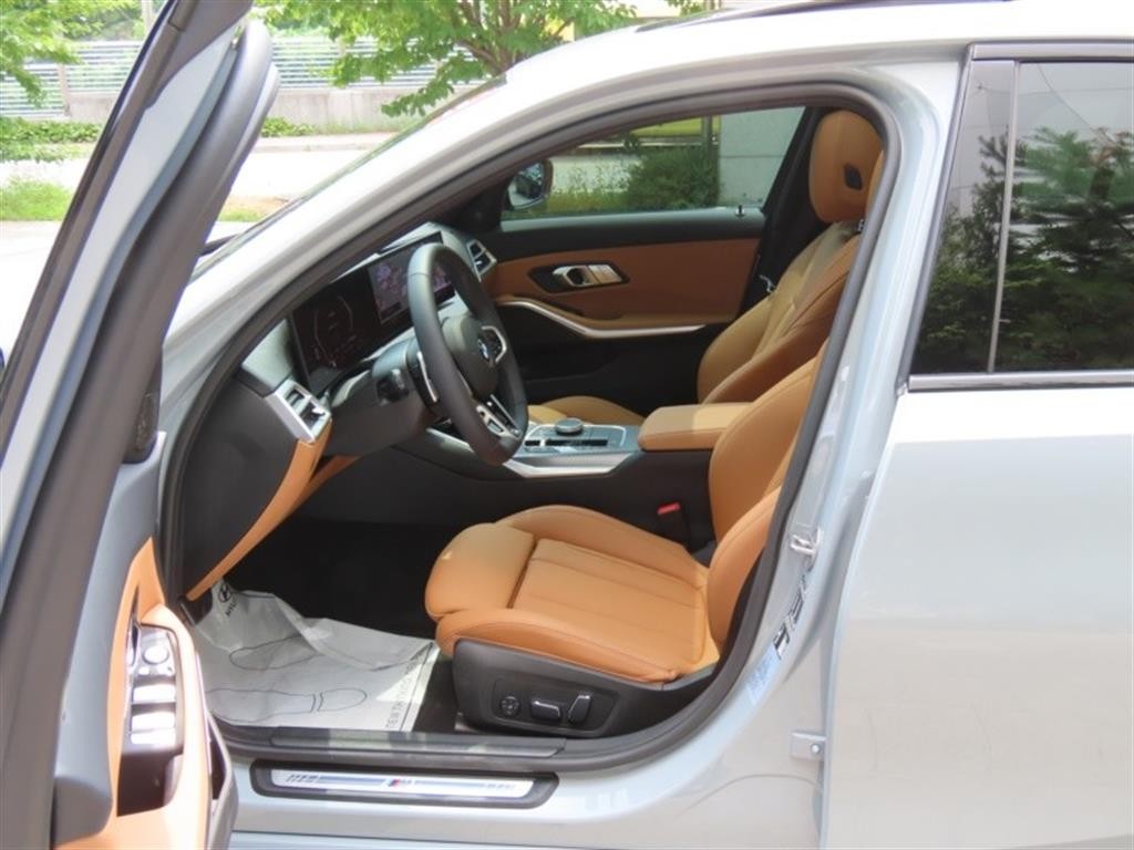 BMW 3시리즈 3시리즈 (G20) 320i M 스포츠 이미지 13