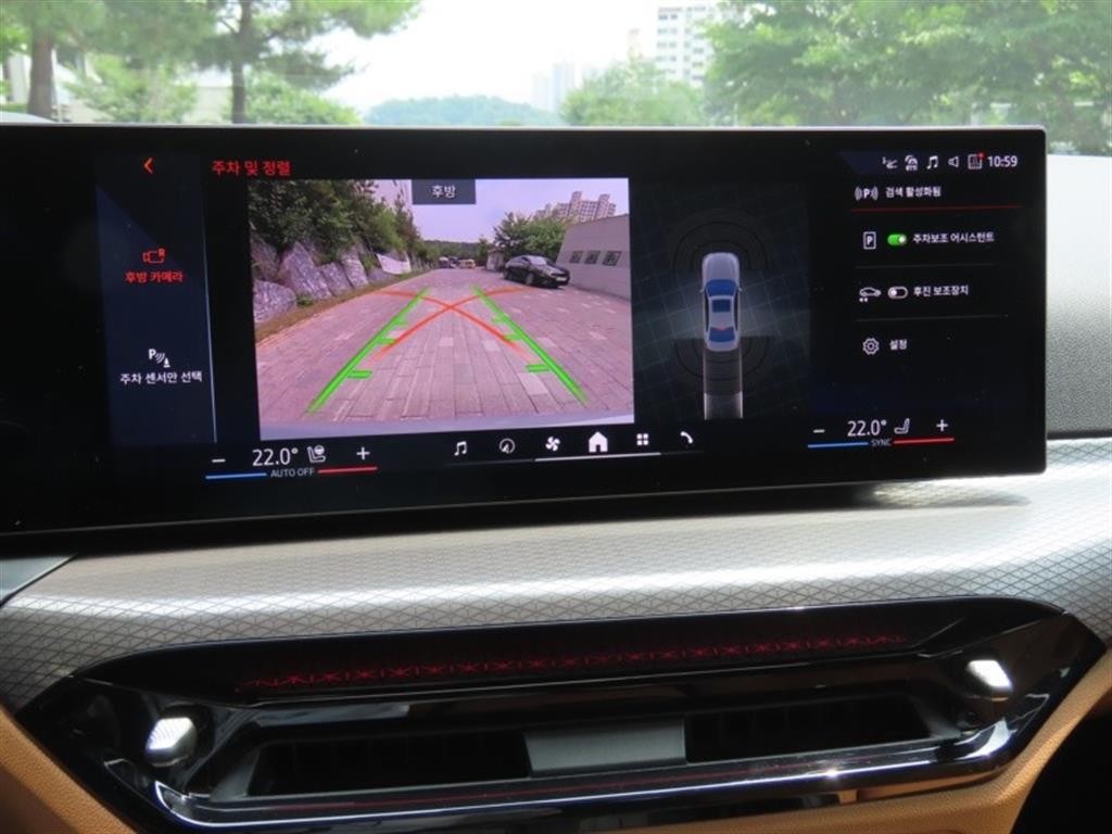BMW 3시리즈 3시리즈 (G20) 320i M 스포츠 이미지 9