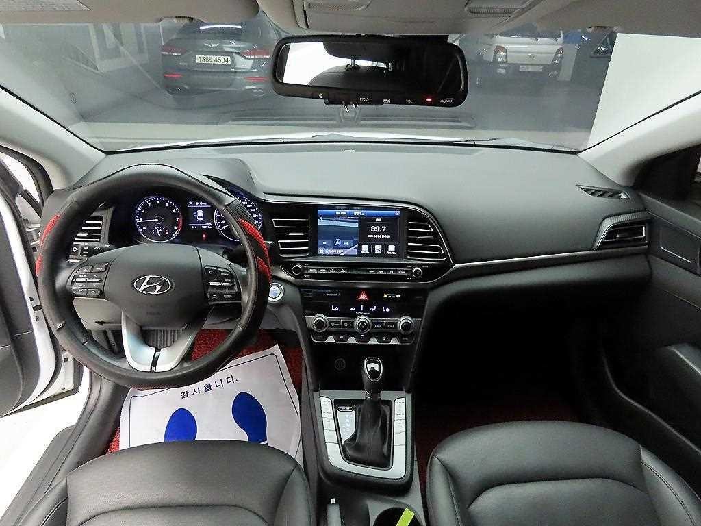 현대 아반떼 더 뉴 아반떼 AD 1.6 스마트 이미지 8