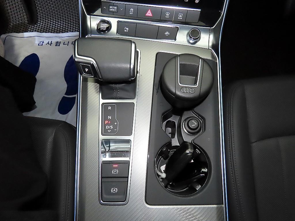 아우디 A6 A6 (C8) 45 TFSI 이미지 12