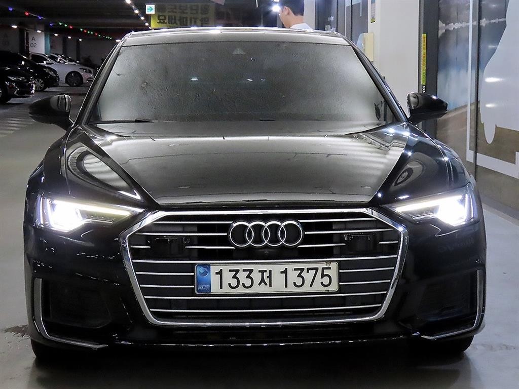 아우디 A6 A6 (C8) 45 TFSI 이미지 2