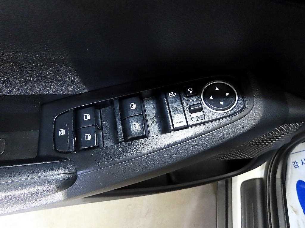 기아 셀토스 가솔린 1.6 터보 2WD 프레스티지 이미지 13