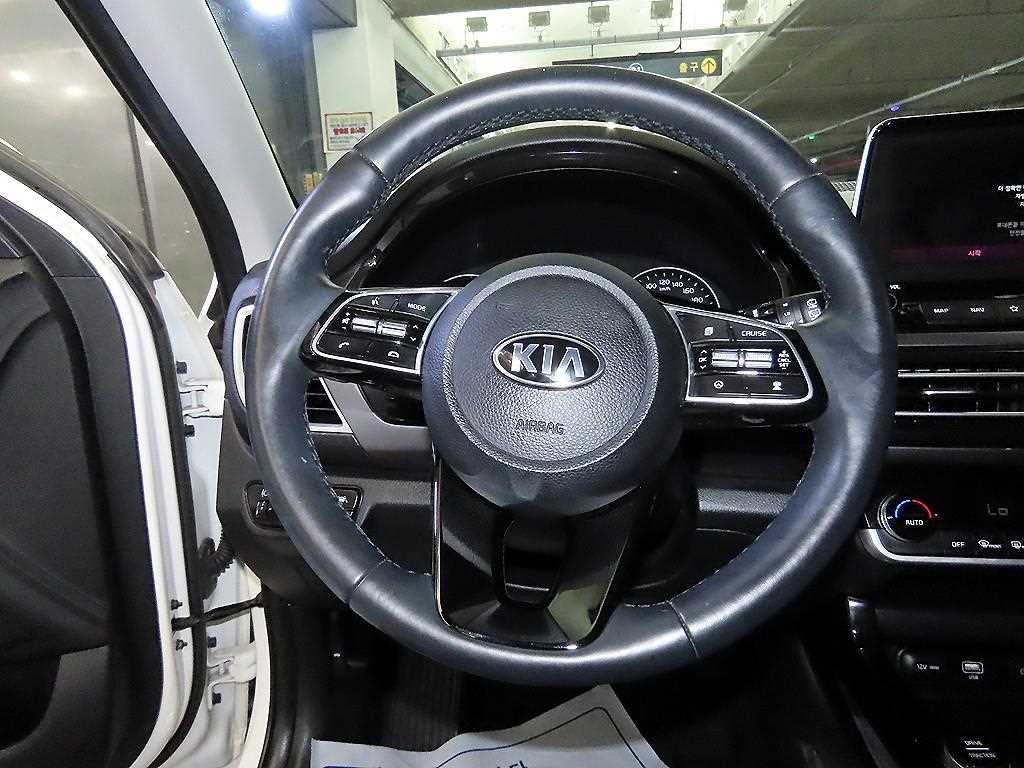 기아 셀토스 가솔린 1.6 터보 2WD 프레스티지 이미지 8