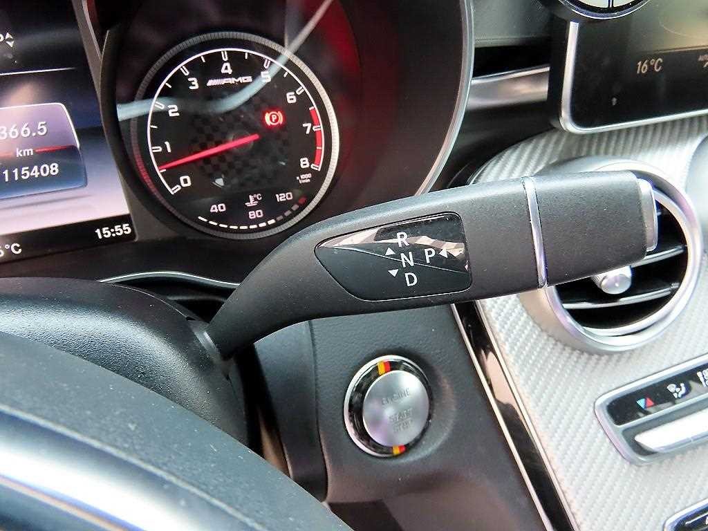 벤츠 C 클래스 C클래스 W205 C43 AMG 4MATIC 이미지 11