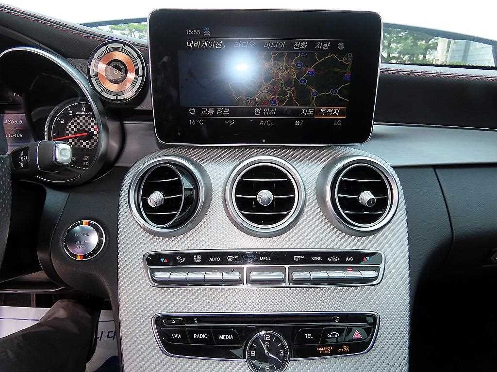 벤츠 C 클래스 C클래스 W205 C43 AMG 4MATIC 이미지 14